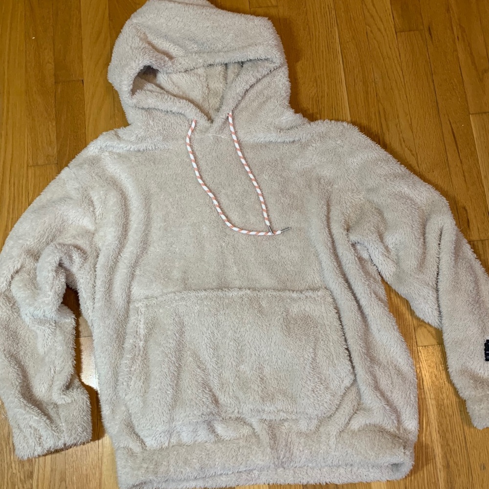 Fluffy Warm Pouch Pocket Hoodie